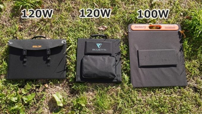 BLUETTI SP120 120Wのソーラーパネルをレビュー | 4つ折りのコンパクト