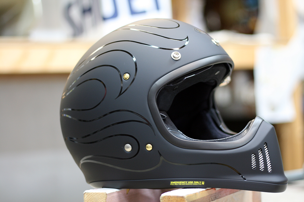 SHOEI EX-ZERO ピンストライプ
