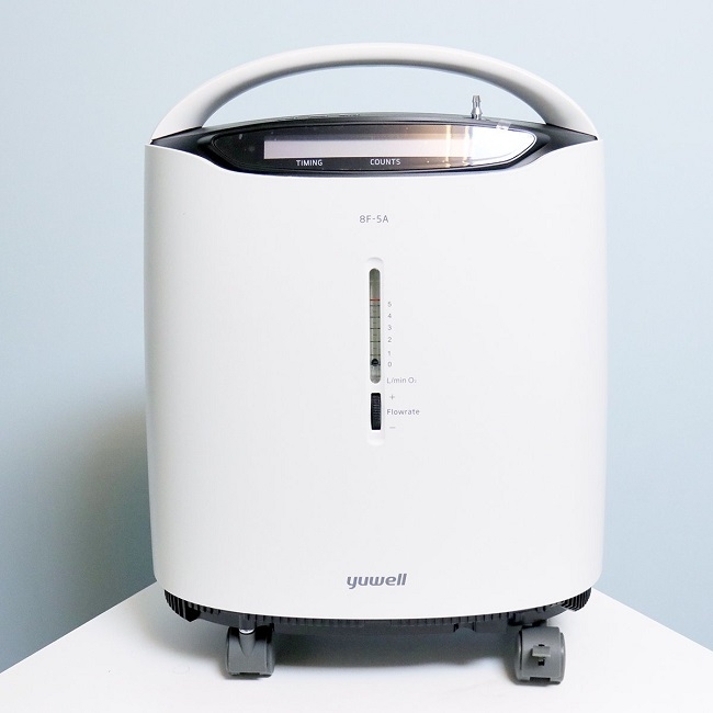 Máy Tạo Oxy 5 Lít Yuwell 8F-5AW Nhập khẩu chính hãng