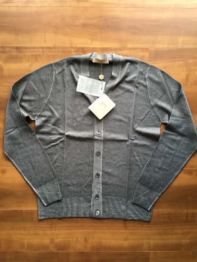 Cruciani（クルチアーニ）のハイゲージ・ニットカーディガンを購入