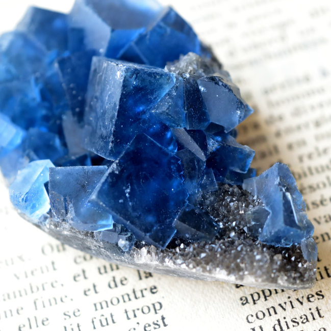 フローライト（蛍石） Indigo blue 中国・福建省産 74g/ 鉱物・結晶