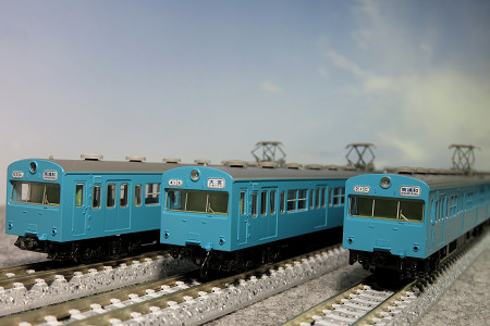 TOMIX 103系 初期型非冷房車・スカイブルー 2セット目 - にゃいっちぃ