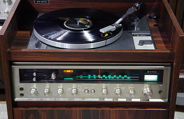 ◇1970年代TRIO 4チャンネルステレオ「ST-6VD」の修復修理 | ヨネデン