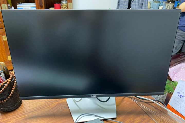 DELL 『S2722QC』 レビューチェック ～直販で40,000円を切っている27