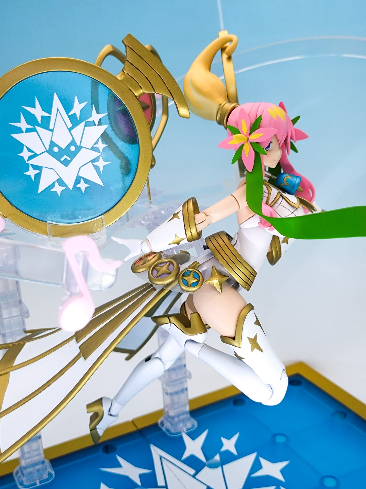 デュエルマスターズ】金トレジャー版の《音卿の精霊龍 ラフルル・ラブ