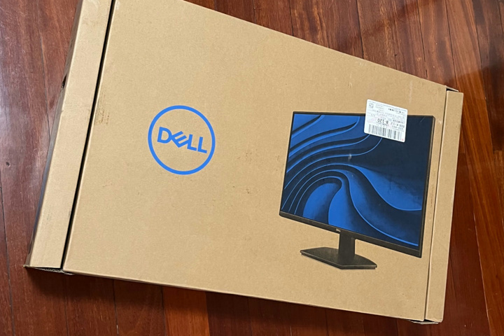 DELL、Amazon限定で発売されたエントリークラスの31.5インチ VA 4K UHD