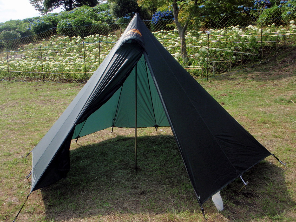 ワンポール・テントの一番人気 Go-Light Shangri-La3 ゴーライト