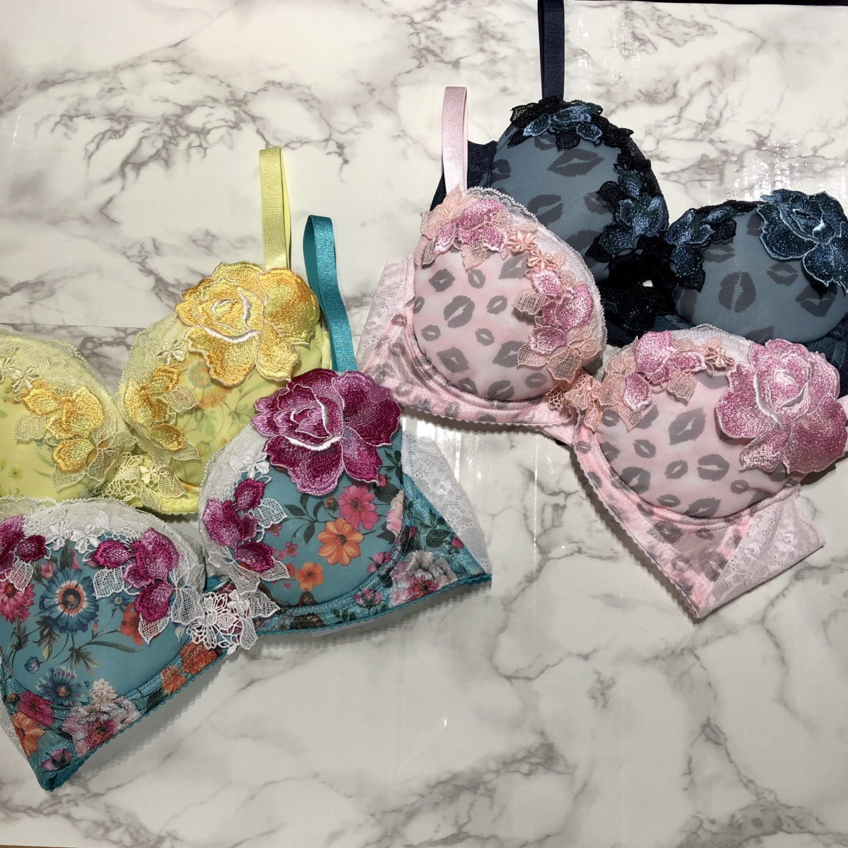 サルートから新登場！！Rich Veil Braのご紹介☆ | Salute by WACOAL