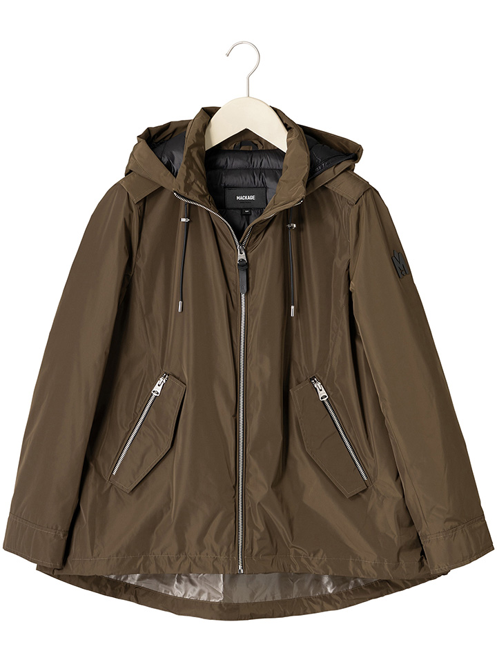 MACKAGE (マッカージュ)』のライトダウン「AMBER (アンバー)」を