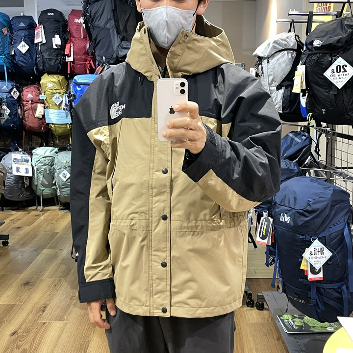 好日山荘 さいか屋横須賀店 : 秋冬定番のGORE-TEXジャケットがサイズ感