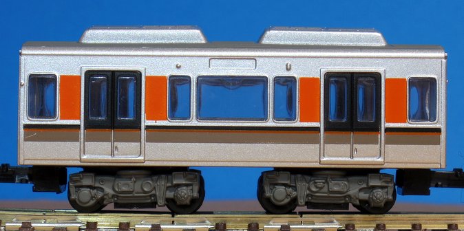 Bトレ323系大阪環状線をゲット！組み立て時、側面ライトに気を付ける