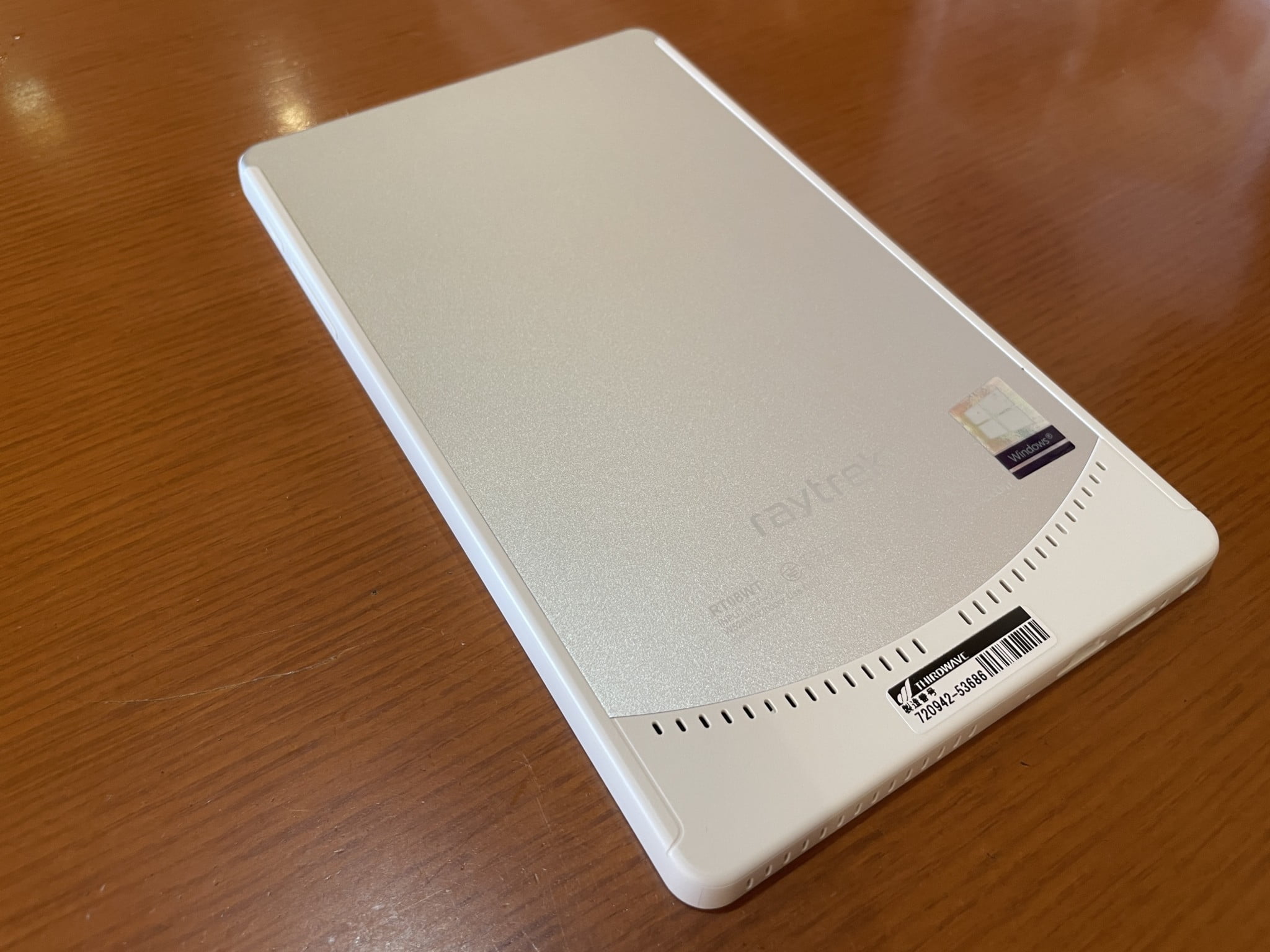 8インチモデルの2代目、raytrektab RT08WTレビュー | ぴけっとガジェット