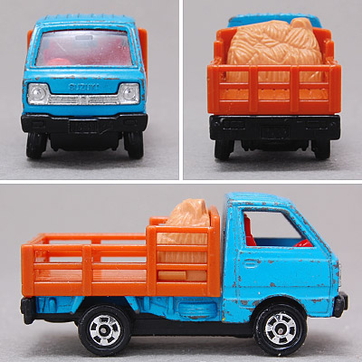 トミカ日本製 のスズキ キャリィ家畜運搬車は可愛い！
