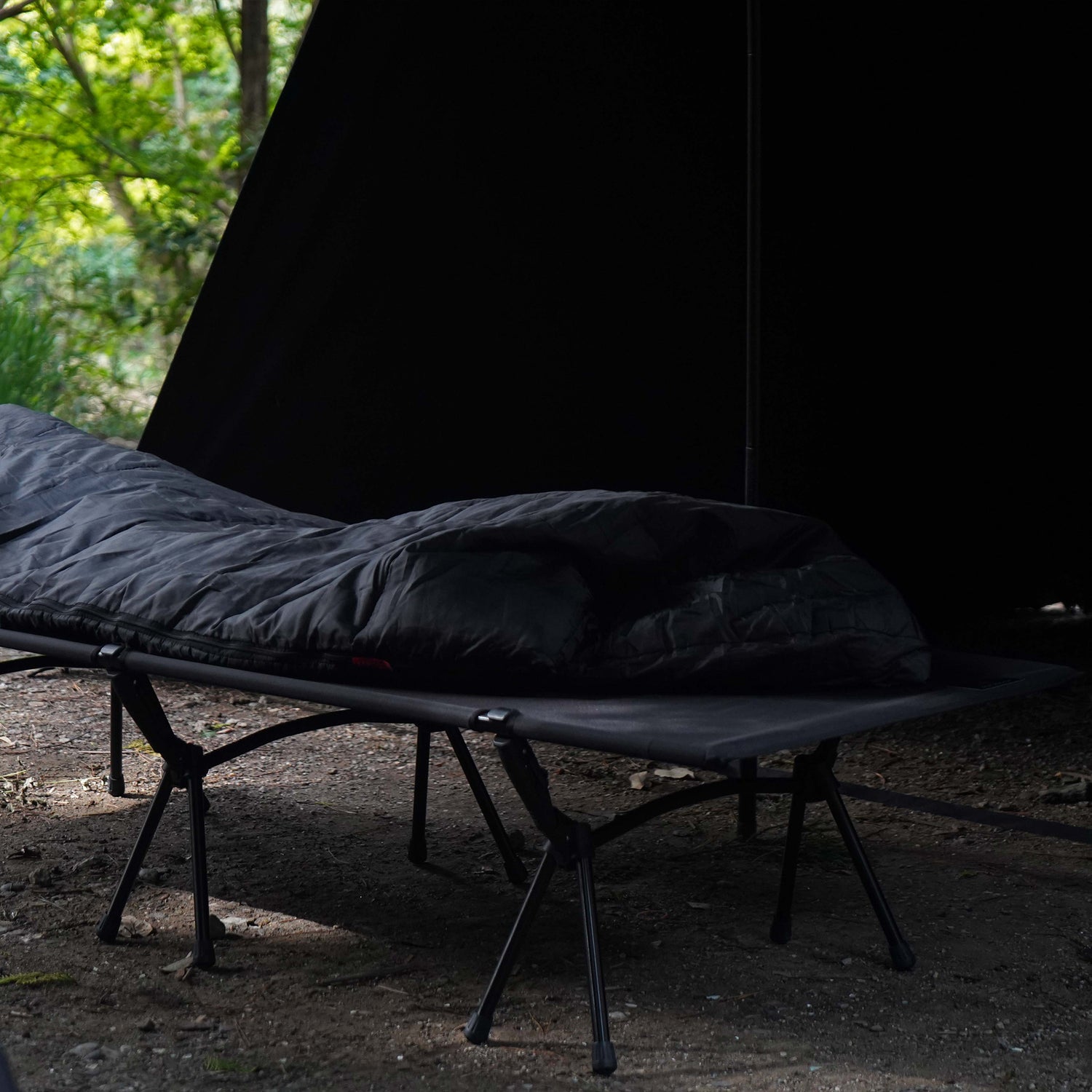 BLACK CAMP COT ブラックキャンプ コット ベッド アウトドア 黒 超軽量