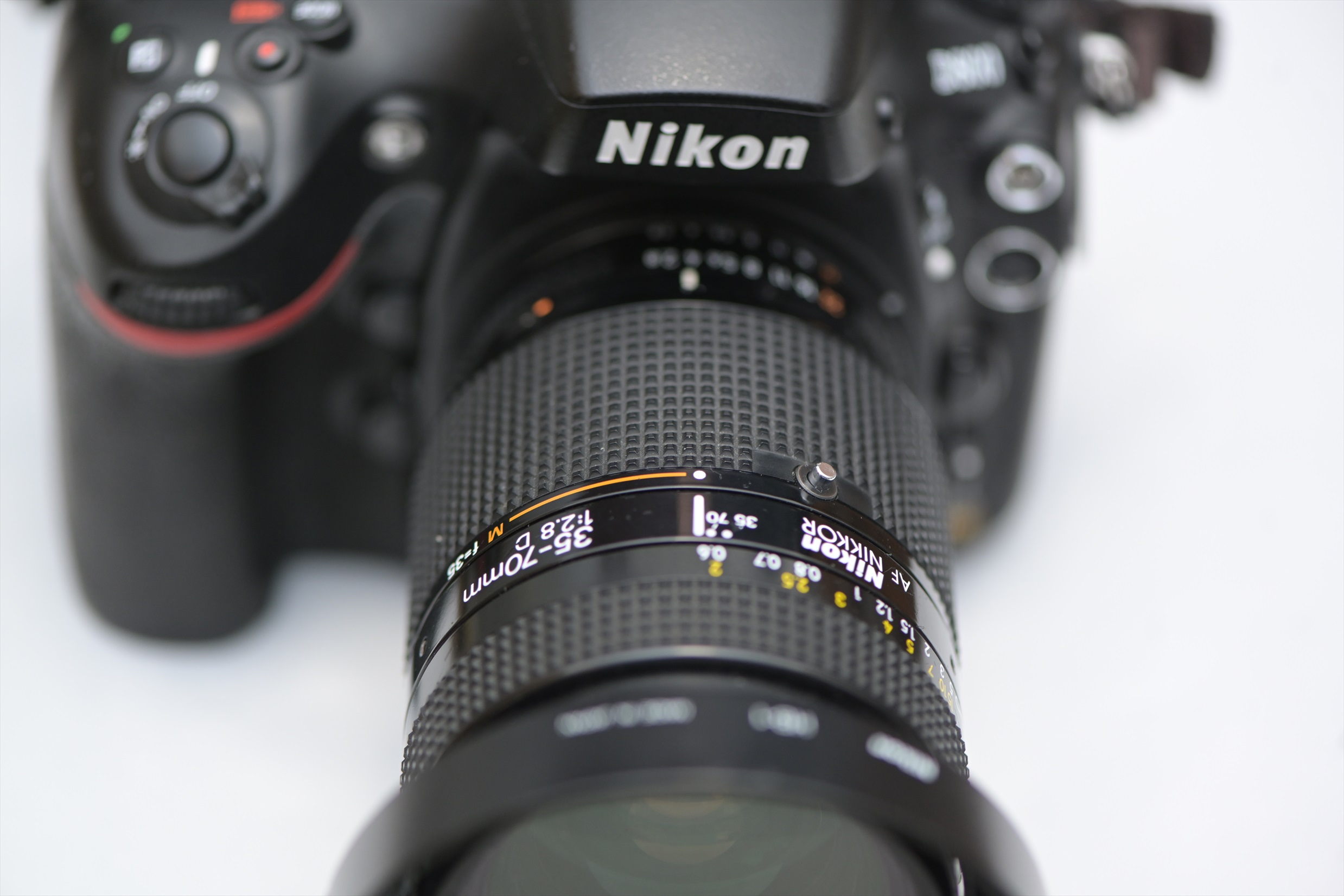 レビュー】Ai AF Zoom Nikkor 35-70mm F2.8D ① | 銀の備忘録