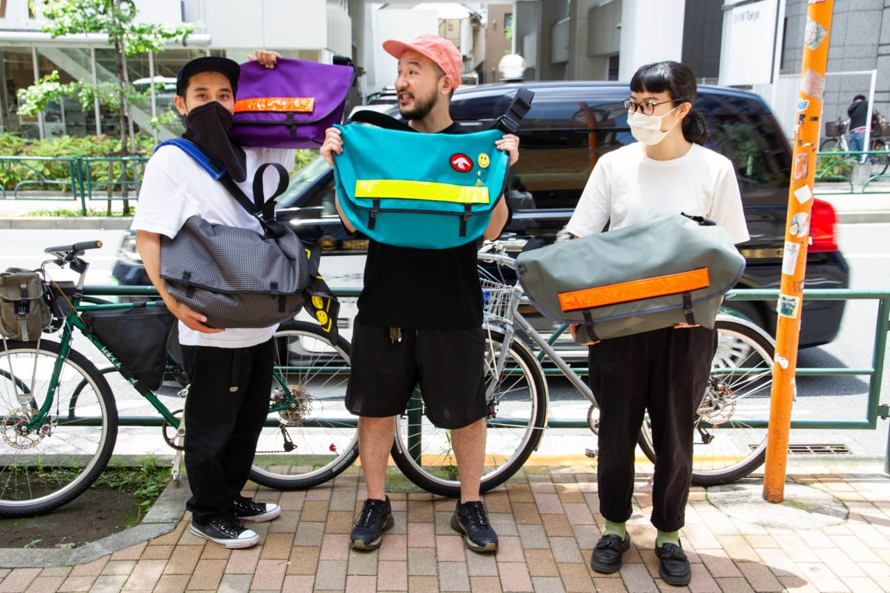 BAILEYWORKS* super pro messenger bag (black) - BLUE LUG ONLINE STORE