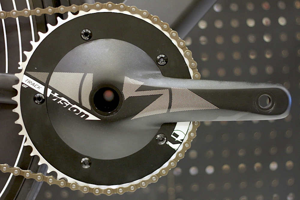 より速く、快適に。クランクこそ自転車の心臓部 | ブローチャーズ