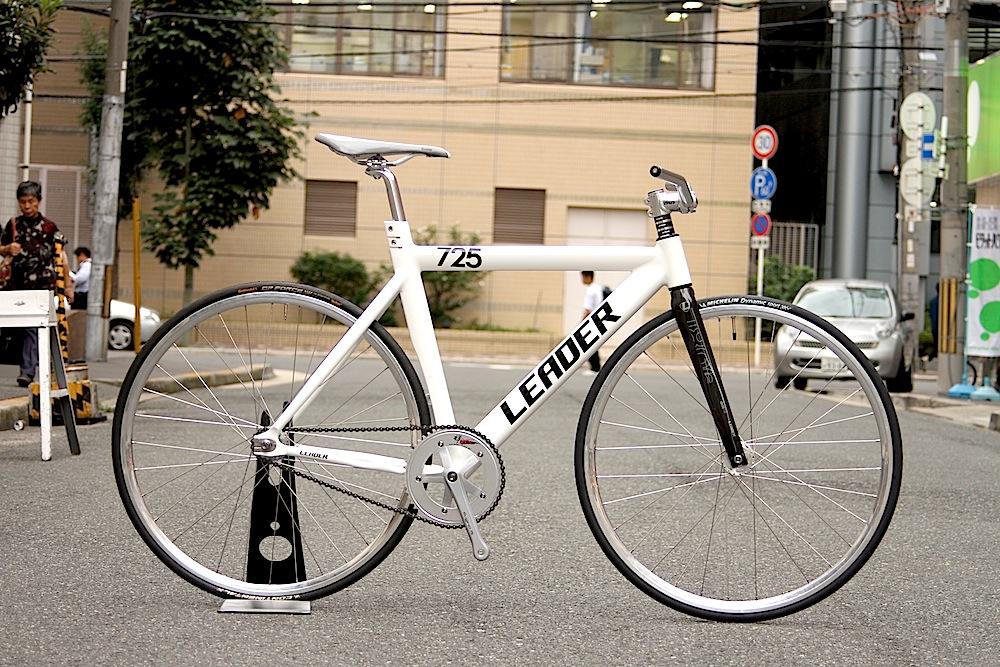 LEADER BIKE 725TR WHITE 