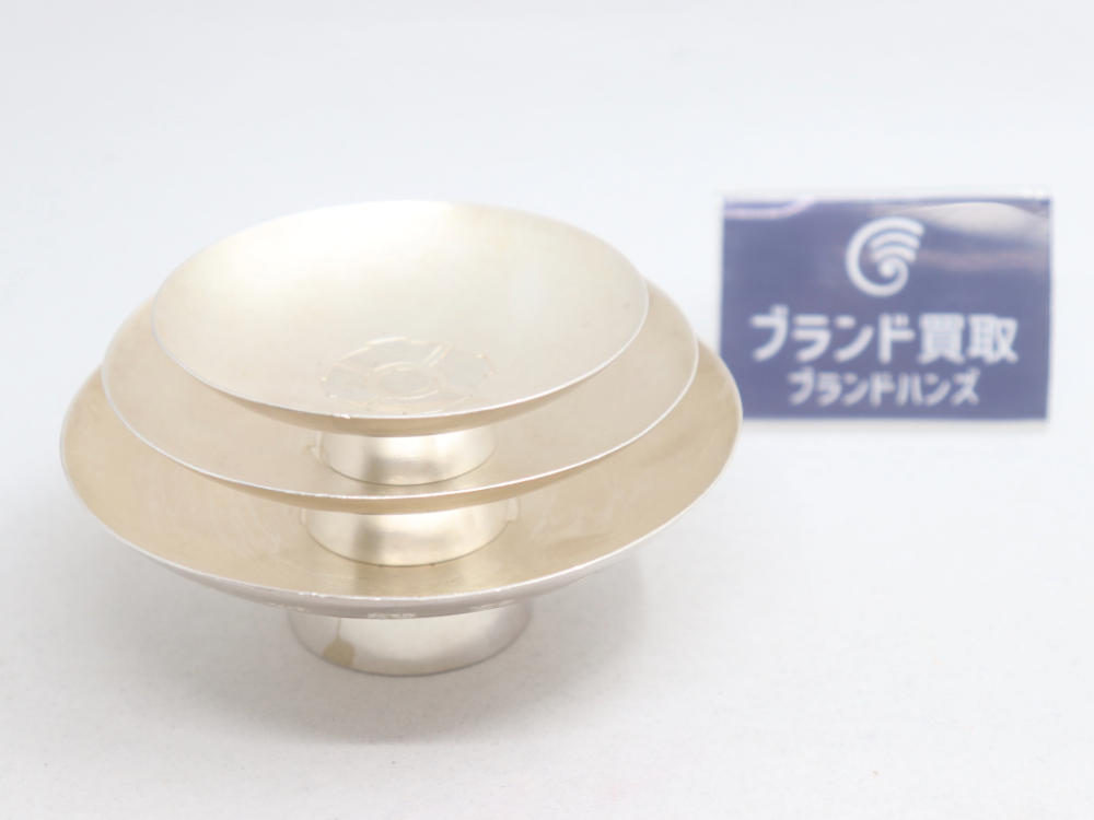 西宮市で変色大の純銀SV1000銀杯2点を2.2万で買取しました