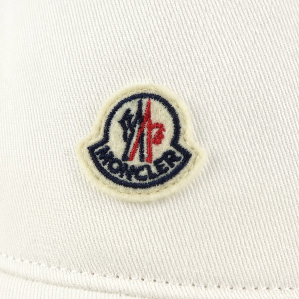 Brandol / MONCLER モンクレール 帽子 ワンポイントロゴ ホワイト 093