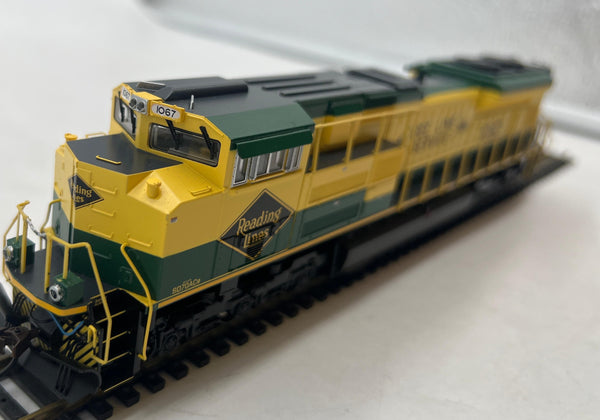 Bachmann 66008 HO Reading SD70ACe Diesel Locomotive #1067 DCC Sound HO