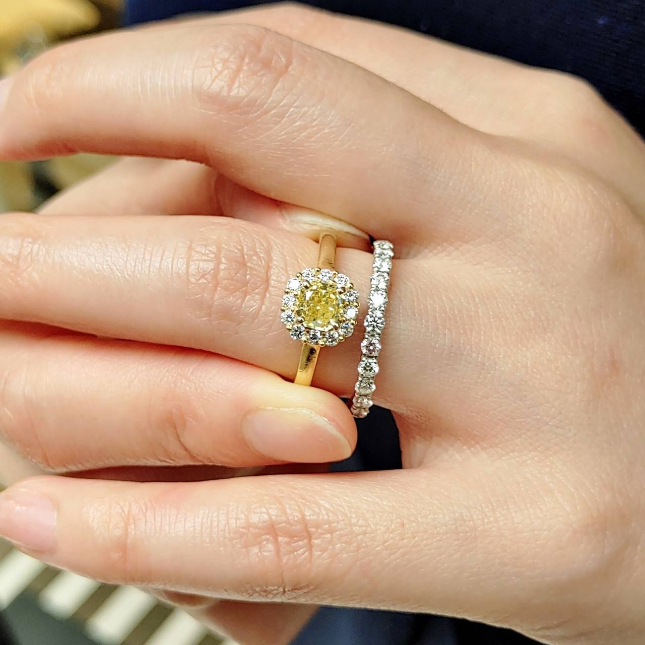 イエローダイヤの花モチーフの婚約指輪 | BRIDGE銀座（東京）婚約指輪