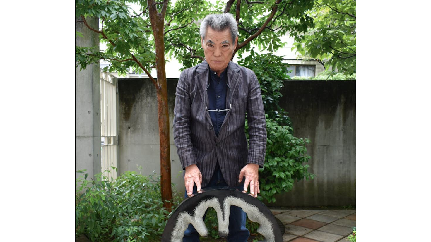 もの派」を代表する作家・関根伸夫が76歳で逝去｜美術手帖