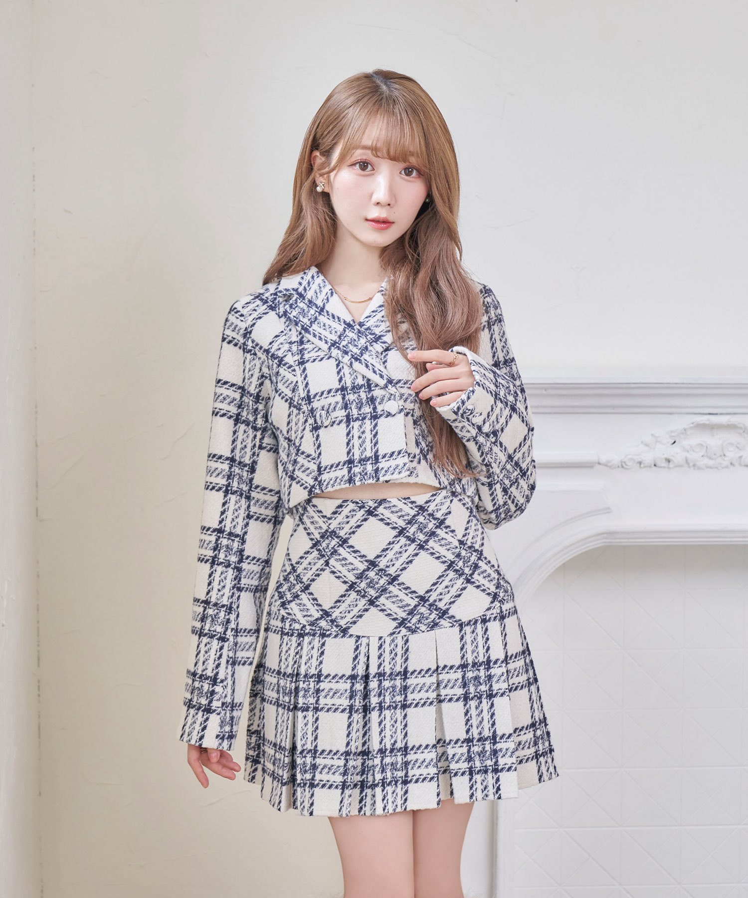 OUTER – BUNNY APARTMENT