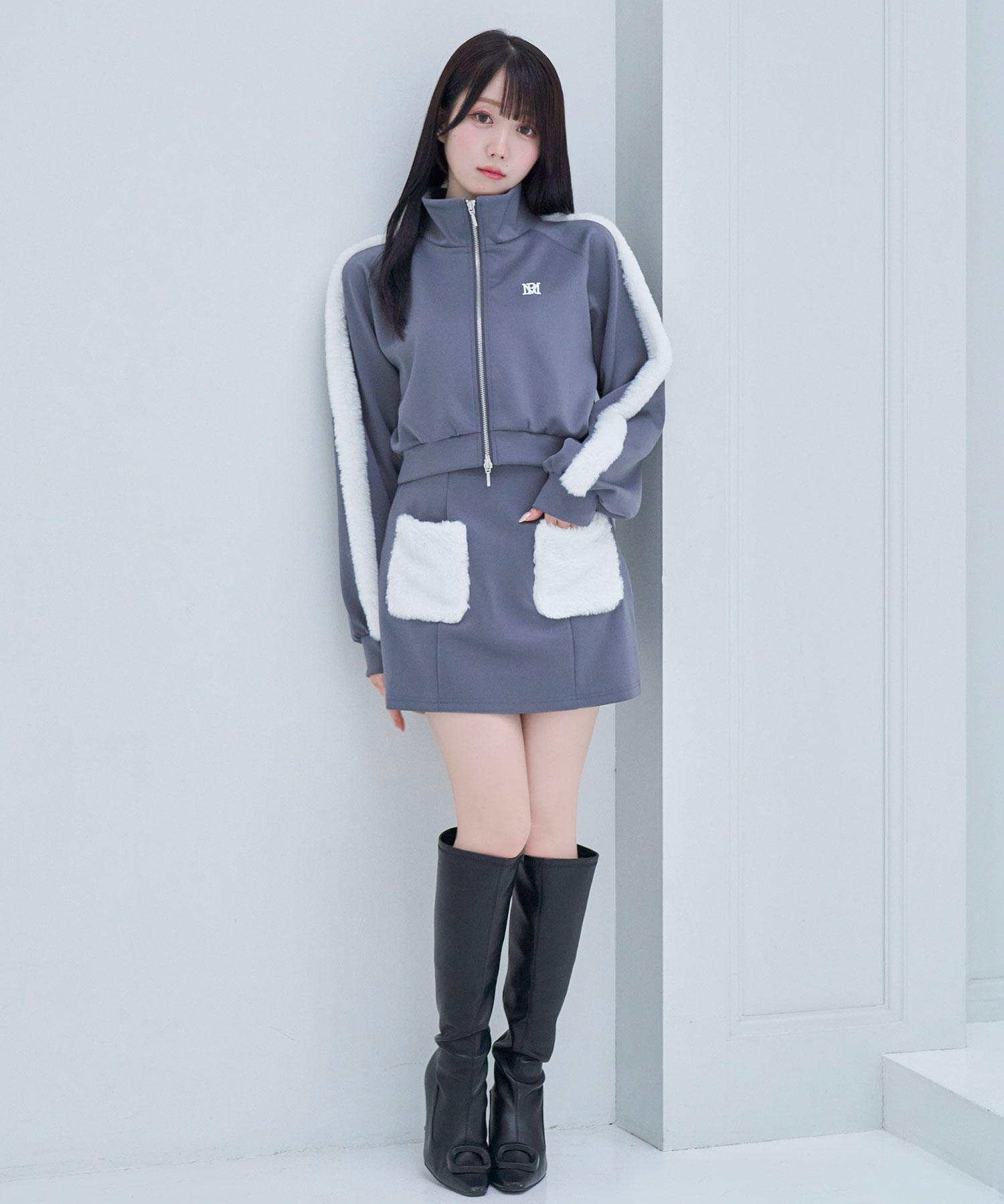 fake fur point track skirt set – BUNNY APARTMENT