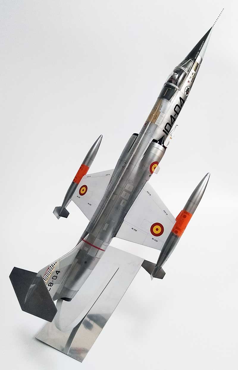レベル 1/32 F-104G スターファイター フェラーリ 希少 新品未組立