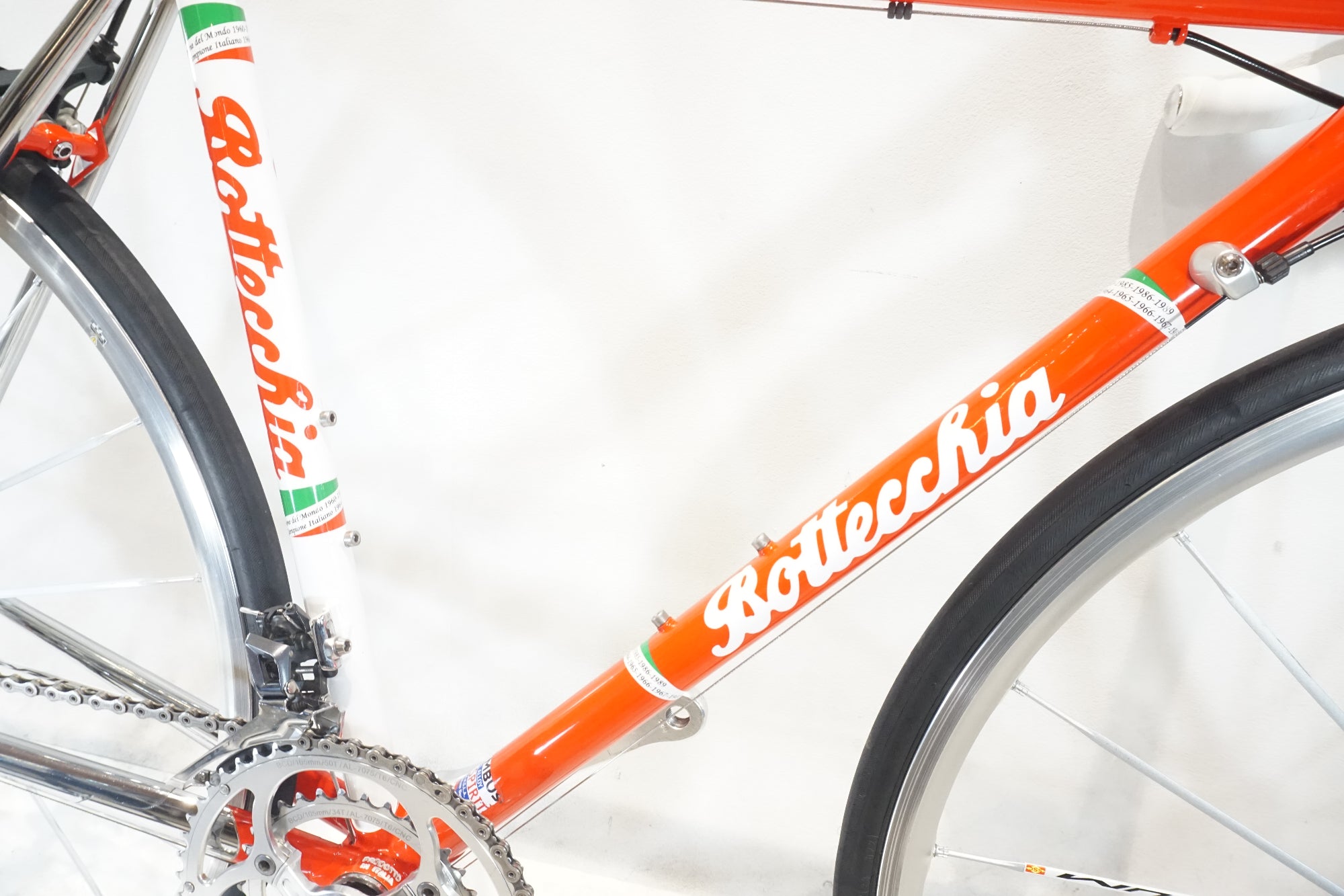 BOTTECCHIA 「ボッテキア」 LEGGENDARIA 2017年モデル ロードバイク