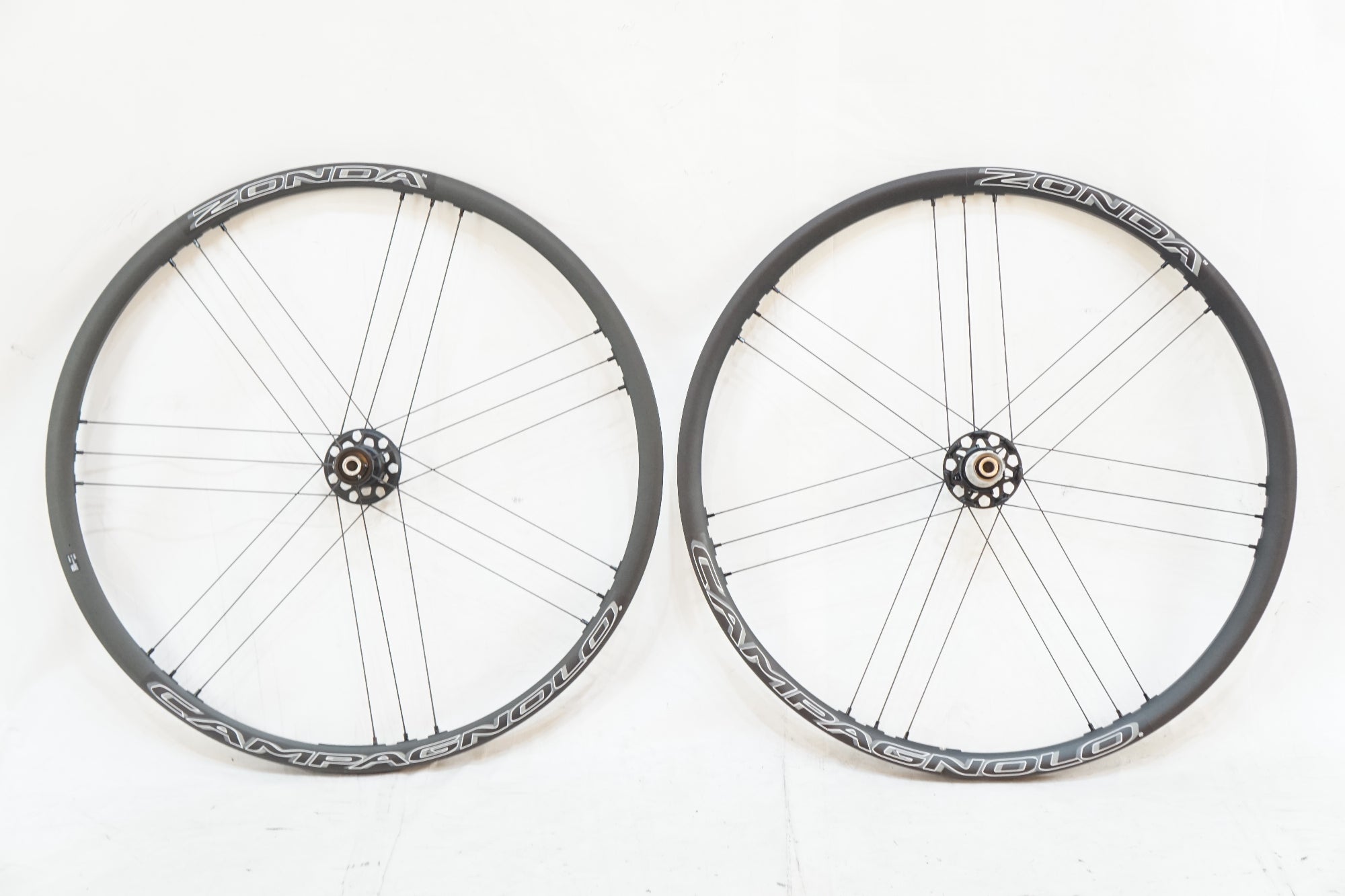 CAMPAGNOLO 「カンパニョーロ」 ZONDA DB シマノ11速 ホールセット