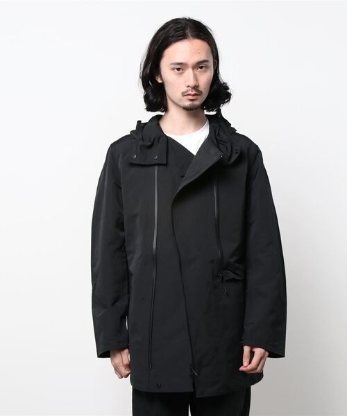Y-3（ワイスリー）の「M CLASSIC DENSE WOVEN HOODED PARKA（ブルゾン