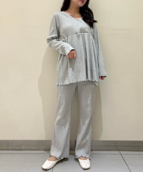 gelato pique（ジェラートピケ）の「マタニティリブプルオーバー