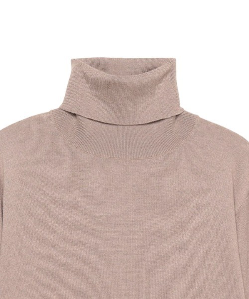 anuans（アニュアンス）の「カシミヤ混タートルニットトップス（ニット