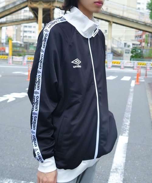 UMBRO/アンブロ】サイドライントラックジャケット（ブルゾン）｜UMBRO