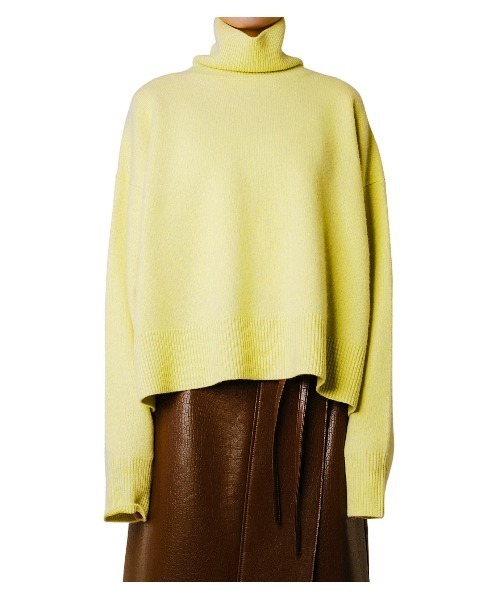 LE CIEL BLEU（ルシェルブルー）の「Wool Cashmere Turtleneck Knit