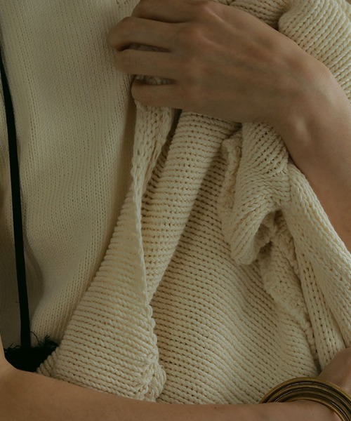 ETRE TOKYO（エトレトウキョウ）の「ツーピースクロップドニット