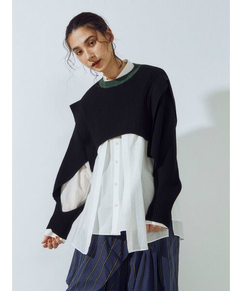 UN3D.（アンスリード）の「オープンスリーブニットセットブラウス