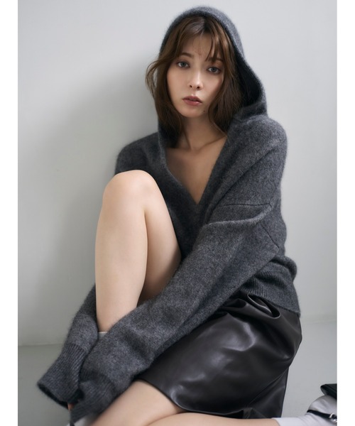 FRAY I.D（フレイアイディー）の「ショートニットフーディー（ニット