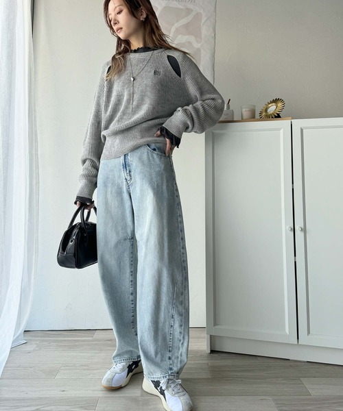 セール】【mily bilet】ヘルシーな肌見せで抜け感をプラス。肩スリット