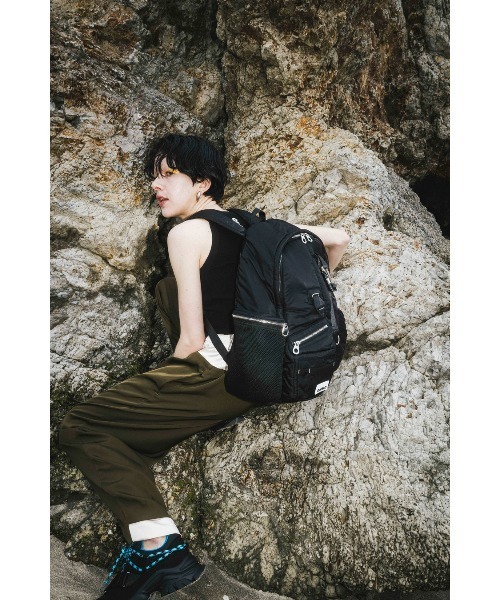 MULTI POCKET BACK PACK（バックパック/リュック）｜OMMO（オーエム