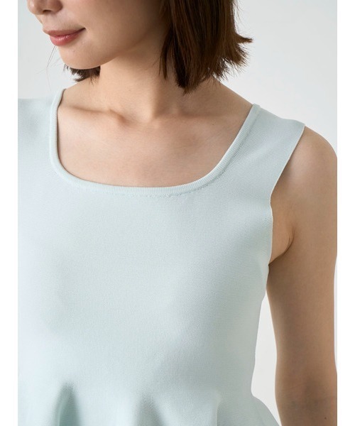 SNIDEL（スナイデル）の「ペプラムニットプルオーバー（ニット