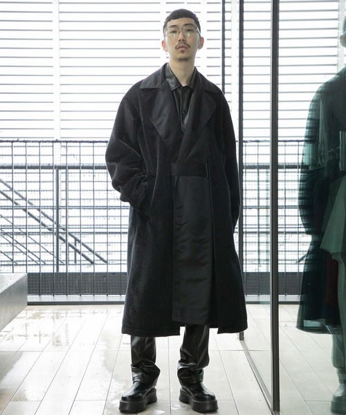 TOGA VIRILIS（トーガ ビリリース）の「Fake fur coat（トレンチコート