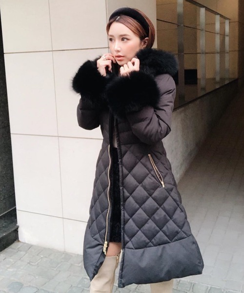 EIMY ISTOIRE（エイミーイストワール）の「EIMY DOWN DRESS 2019