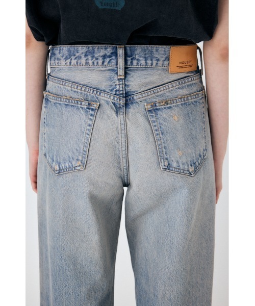 MOUSSY（マウジー）の「MIDRISE BAGGY（デニムパンツ）」 - WEAR