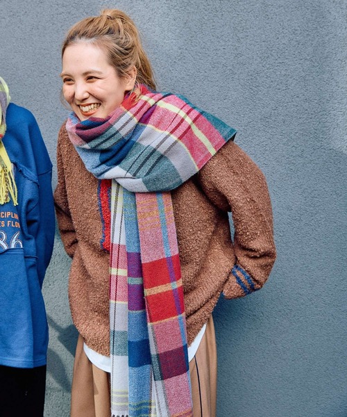 人気スタッフプロデュース企画】メンバーチェックストール（ストール