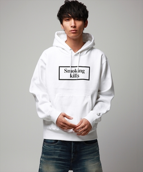 FR2（エフアールツー）の「Smoking kills プルオーバーパーカー