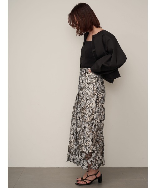 FRAY I.D（フレイアイディー）の「フラワーラメレースタイトスカート