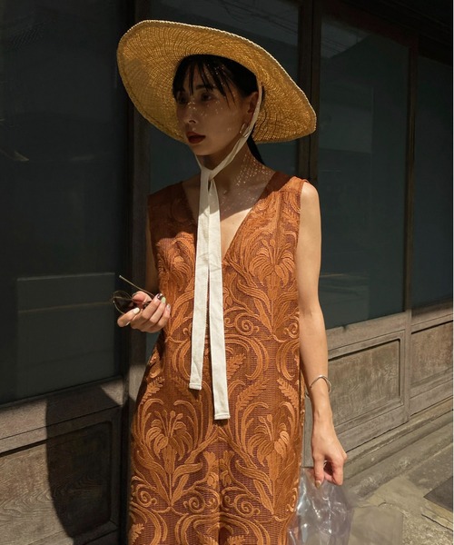 Ameri（アメリ）の「CHLOE V NECK ROMPERS（つなぎ/オールインワン